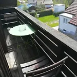 Waldhaus Szálloda *