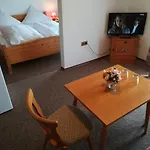Waldhaus Отель *
